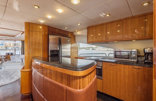 Harbour Island Boat Rental | Luxury 82' Sunseeker Yacht on Harbour Island