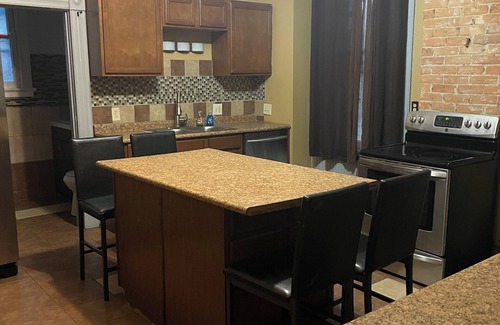 Spring Grove Village House | Luxury and Lavish Entire Home n