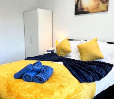 Southampton House | Luxury and spacious 3 bedroom home in Southampton