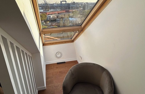 Constanta Apartment | Luxury Apartment in Ovidiu Square, Constanta/The Admiral