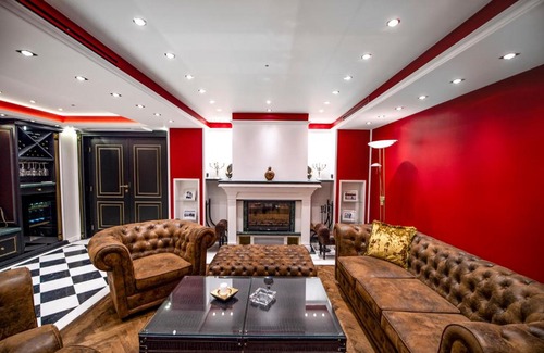 Sofia Apartment | Luxury Apartment Sofia - The Royal Safari Suite