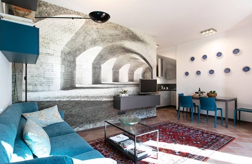 Siena House | Luxury apartment with pool: dolce vita at 15' on foot from the heart of Siena!