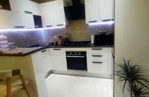 Sousse - Monastir Apartment | Luxury Apt, 4min Walk to Beach, Secure Parking