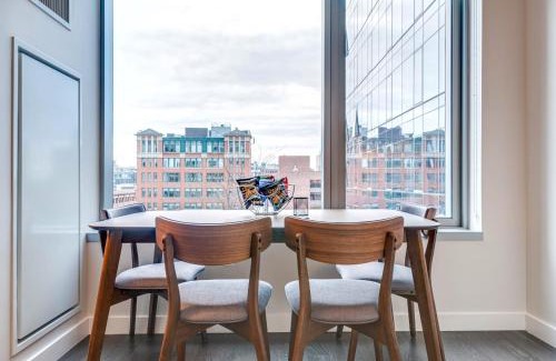 Seaport District Apartment | Luxury Apt in the Heart of Seaport