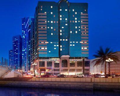 Al Majaz House | Luxury Awaits: Master Bedroom for Rent! Indulge in comfort and style.