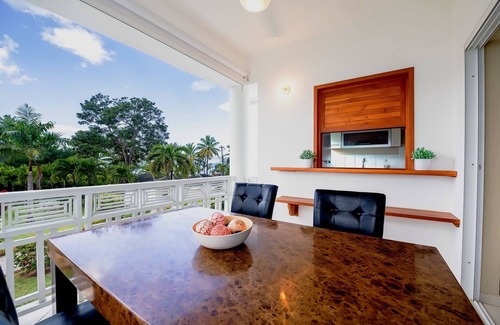 La Iglesia Condo | Luxury BEACHFRONT Penthouse Condo 2 Beds w/loft, Sleeps 6