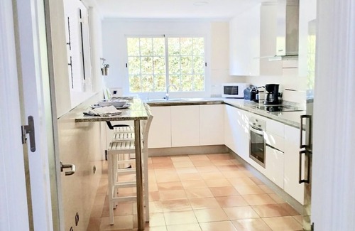Cala d'Or House | Luxury Beachfront Villa on the beach, 40M to town. Private and peaceful. Bliss