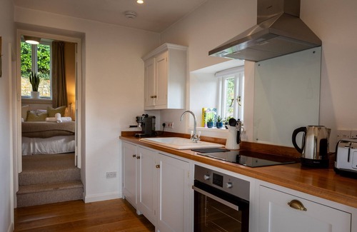 Smallridge Cottage | Luxury bolthole in secluded valley near coast