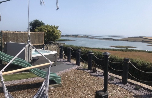 Killinchy Cabin | Luxury Cabin with private use of outdoor Hot-tub and views of Strangford Lough