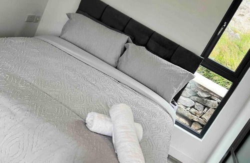 Newry Cabin | Luxury Cabin with Private Hot Tub 4