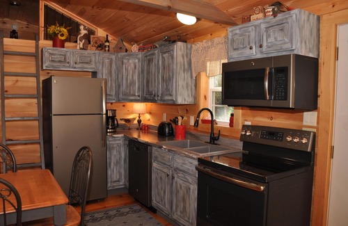 Westminster Cabin | Luxury cabins in the foothills of the Blue Ridge Mountains