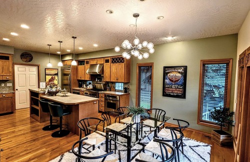 Coeur d'Alene House | Luxury CDA downtown Fernan lakefront retreat dock teepee spa sauna game room