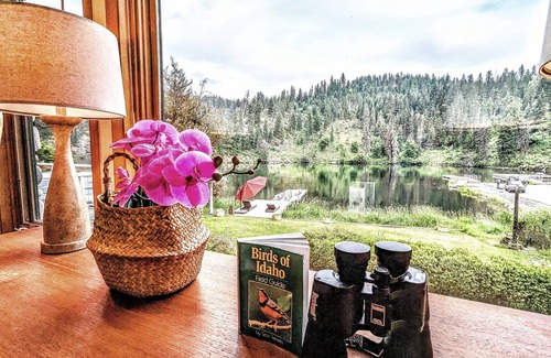 Coeur d'Alene House | Luxury CDA downtown Fernan lakefront retreat dock teepee spa sauna game room