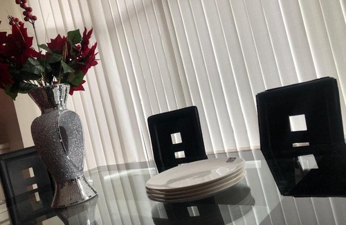 Liverpool Apartment | Luxury City Home w/ Games Room