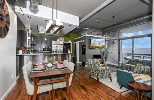 Elizabeth Park Valley Condo | Luxury Condo in Akron Northside District. Level 2 EV Charging complimentary !