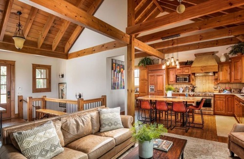 Boone House | Luxury Cottage-Amazing Views, Hot Tub, Game Room, Blue Ridge Mountain Club