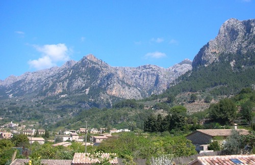 Soller Cottage | Luxury Cottage,Pool, Views,Orchard,Walk to Town,Satelite,WiFi Air/Con