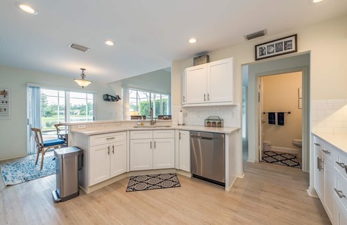 Crown Pointe House | Luxury Crown Pointe pool & lake view home minutes to beaches & Old Naples