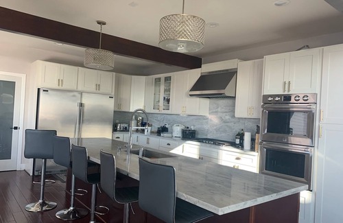 Halawa House | Luxury custom 5000 ft home overlooking Pearl Harbor. Reach out for availability