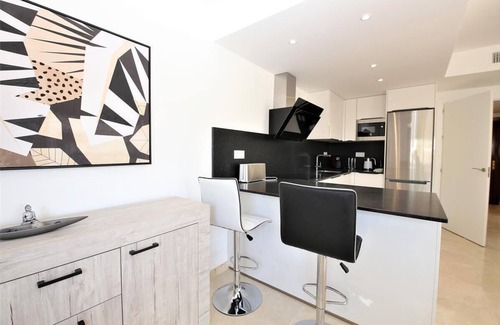 Estepona Apartment | Luxury front line apartment in the port, Front line Estepona marina close to beach and bars