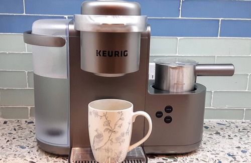 Midtown Condo | Luxury High End, 2 Bikes, Highspeed Wi-Fi, Work station, Pool, Hot Tub, Gym