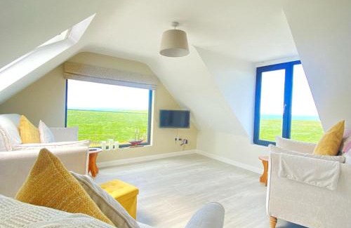 Banna Apartment | Luxury holiday rental with sea views on the Wild Atlantic Way