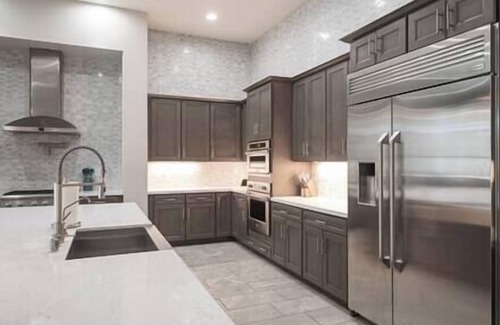 Paradise Hills House | Luxury home close to everything