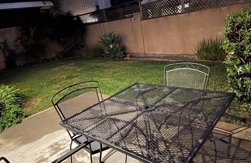 East Side Costa Mesa Villa | Luxury home in Newport Beach city Near UCI