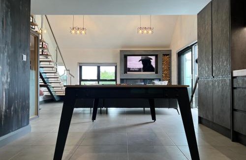 Dungannon Apartment | Luxury Hot Tub Jacuzzi & Sauna Apartment With Pool Table In Mid Ulster