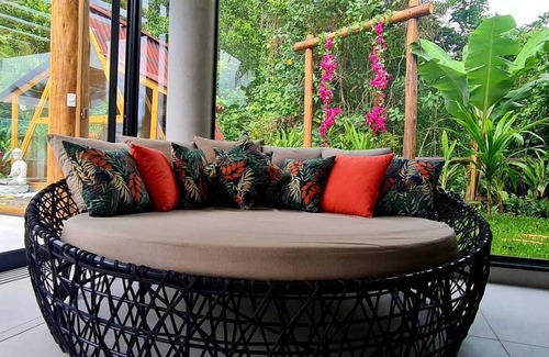 Guarutuba House | Luxury House, Boraceia Beach, Closed Condominium at 05 Km from Riviera