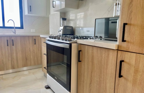 La Arboleda Apartment | Luxury in Naco 2BR: Pools, gym, views, bars and more