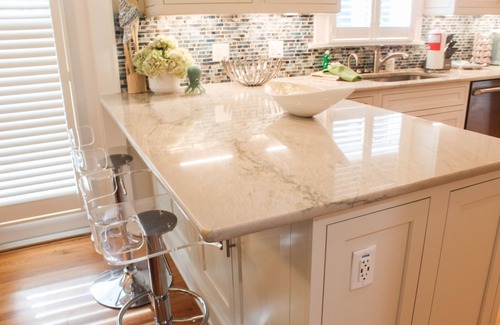 Pass-a-Grille House | Luxury Key West Style Home & Guest Home Historic Pass-A-Grille Beach Pool BBQ