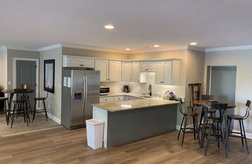 Georgetown House | Luxury Lake Front House - Game room, private dock and used for wedding parties