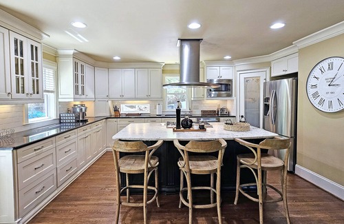 Dawsonville House | Luxury, lake front with private dock!