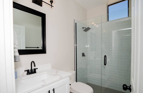 McCormick Ranch House | Luxury Lakefront in McCormick Ranch Scottsdale - CLOSE TO EVERYTHING! 3 bd/2bth