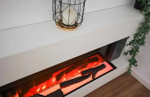 Tirgu Mures Apartment | Luxury Landing 4 - centrally located accomodation with private parking Targu Mures