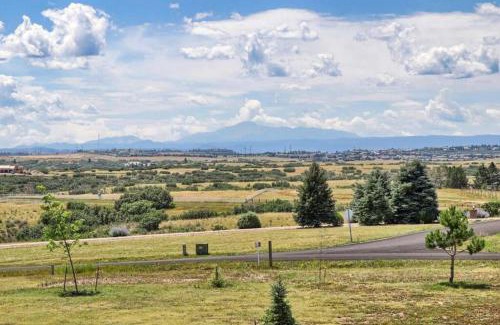 Parker Villa | Luxury Mansion Retreat Sleeps 20 Panoramic VIEWS
