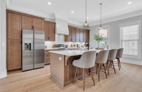 Murfreesboro House | Luxury Massive Townhome, Pool, Elevator, Amenities