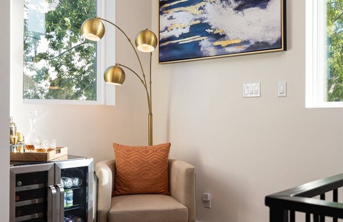 Washington Ave./ Memorial Park House | Luxury Midterm & Long Stays 30+ Nights Downtown