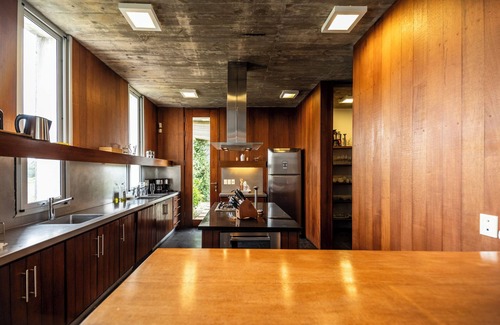 Jose Ignacio House | Luxury modern 5,000 sq ft home on 30 acre estate with ocean views.