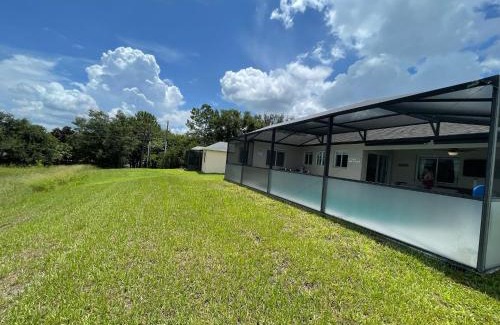 Hillcrest Estates House | Luxury Modern Pool House close to theme parks Four Bedrooms