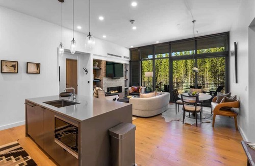 Big Sky Condo | Luxury Moonlight Basin 2 Bedroom Ski-In/Ski-Out