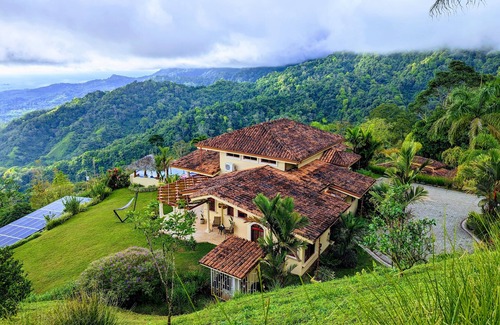 Ciudad Cortes House | Luxury Mountain Villa With Stunning Pacific View