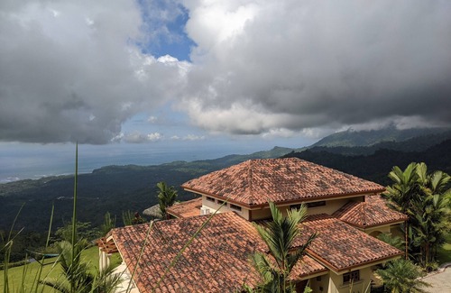 Ciudad Cortes House | Luxury Mountain Villa With Stunning Pacific View