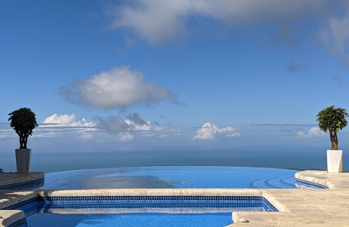 Ciudad Cortes House | Luxury Mountain Villa With Stunning Pacific View