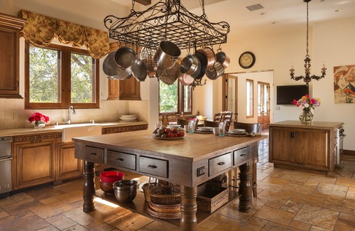 Calistoga House | Luxury Napa Valley Estate Surrounded by Vineyards