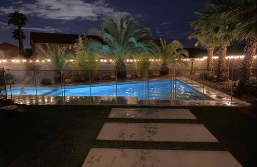 Silverado Ranch House | Luxury Oasis Near the Las Vegas Strip – Sleeps Large Groups in Style