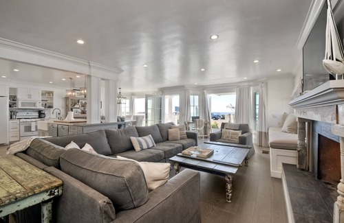 Carlsbad House | Luxury Ocean Views | 6 BR Home | Steps to Sand