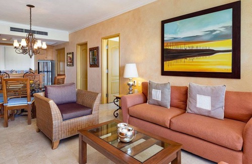 Los Cabos Apartment | Luxury Oceanfront Two Bedroom Three Bathroom Penthouse Villa del Arco