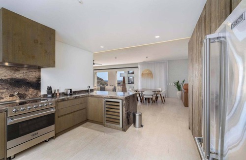 Los Cabos Condo | Luxury Oceanfront Condo with Stunning Land’s End View with Private Plunge Pool!